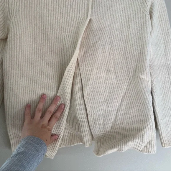CUYANA Ribbed Open Back Sweater in Cream Size Small - Picture 5 of 8